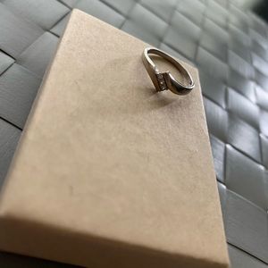 Diamond promise ring